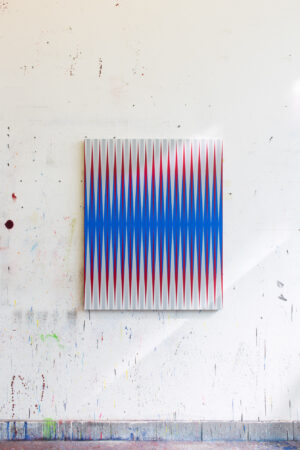 Pablo Griss. Color Magnetic Radiation. Center Blue and Red