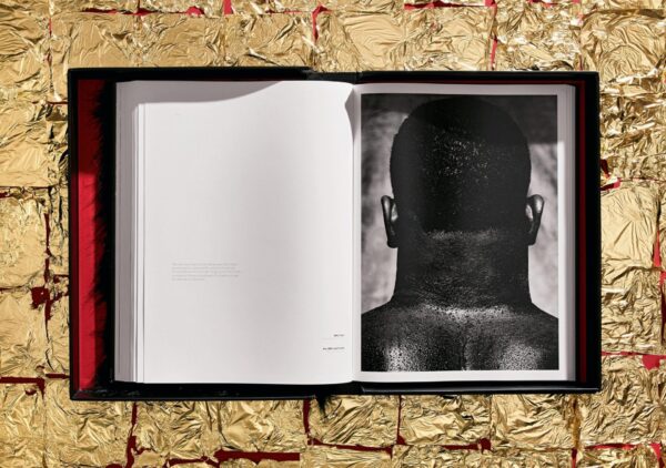 Albert Watson. Kaos - Imagen 18