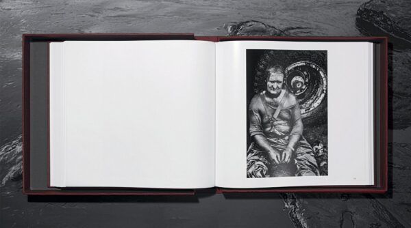 Sebastião Salgado. Kuwait. A Desert on Fire - Imagen 11