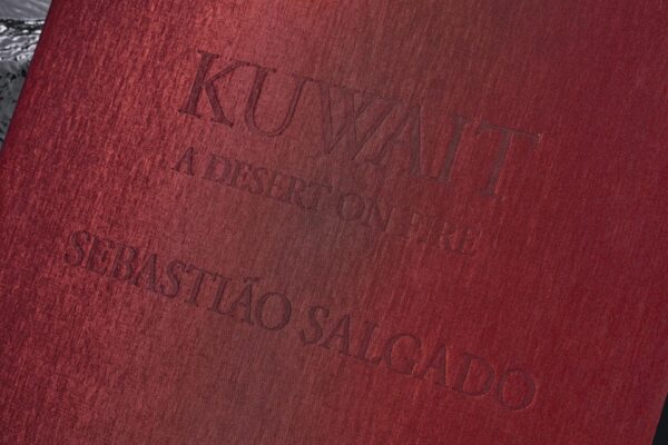 Sebastião Salgado. Kuwait. A Desert on Fire - Imagen 16